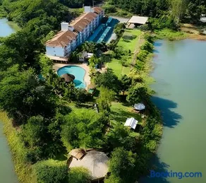 Laguna Flats - Vista Lago & Piscinas Incríveis - Image 1