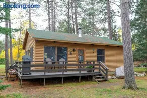 Cozy 2 Bed Room Cabin - Versatile & Airy - Sleeps 5 - Netflix CB12 - Image 1