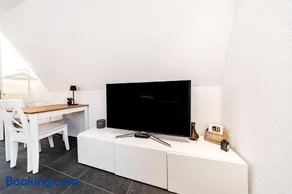 Max Apartments - Image 5
