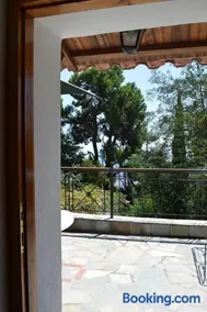 Villa in Skiathos - Image 1