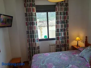 Apartamentos El Portillo - Image 1