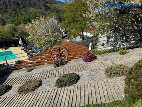 Maison avec internet haut débit, jardin et terrasse | Vue jardin - Image 2