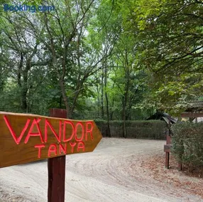 Vándor Tanya - Image 1