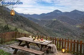 Montegrande, entorno mágico rodeado de montañas - Image 1