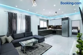 Aurelio Luxury Apartments - Image 1