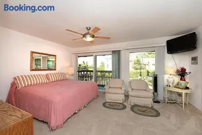 10 Canyon Terrace by Catalina Island Vacation Rentals - Image 2