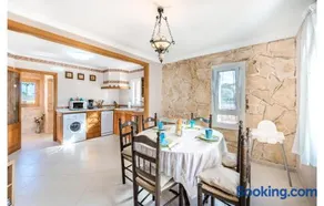 Gorgeous Home In S'alqueria Blanca - Image 4