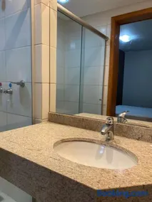712 - FLAT para temporada em Goiania-proximo ao Parque Areião - Image 1