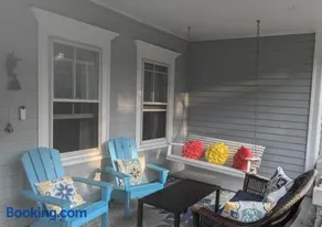 Berkshire House Stay - Image 3