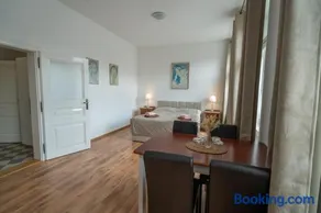 Zbirožský dvůr - Image 5