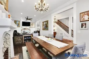 The Simmons House on 5th Ave - Image 2