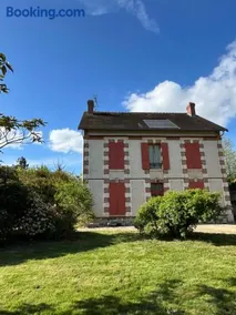 Grande maison de charme à la campagne - Image 1