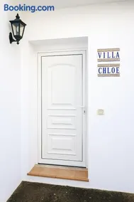 Villa Chloe - Image 1