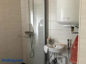 Grandma’s house - Image 3