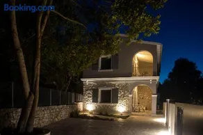 Avali luxury houses - Image 3
