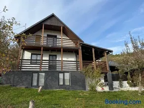 Cabana cu Livada - Image 2
