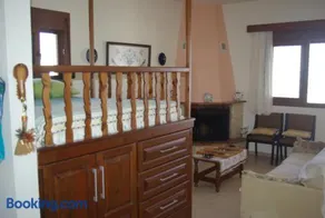 Mano's House - Image 5