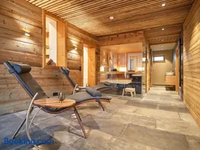 HILL - 73 by AA Holiday Homes - Image 2