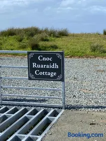 Cnoc Ruaraidh Cottage - Image 2
