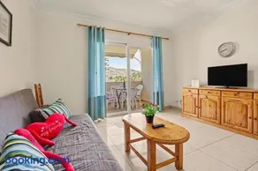 Apartments in Los Cristianos Centre - Image 4