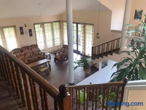 No 51, Menik Home Rest - Image 4