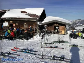 Loya Chalet WILD32 - Image 5