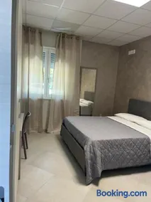 Moon Valley Holiday Home - Image 1