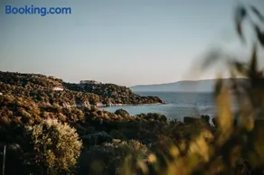 AIORA villas - Image 3