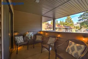 Lakeland Village 2 Bed Condo Pool View - Image 1