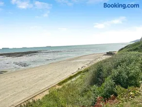 Beachfield Breeze - Image 3