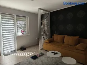 Silver Spa Apartment - Image 3