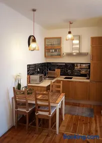 Stylowy Apartament w Kamienicy - Image 1