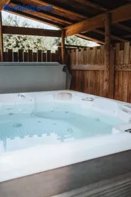 Chalet SALOON avec SPA privatif - Image 3