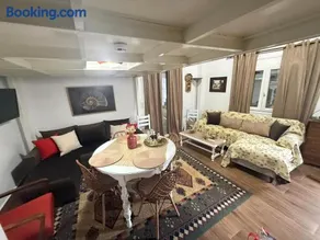 Nature Paradise Apartment - Image 5