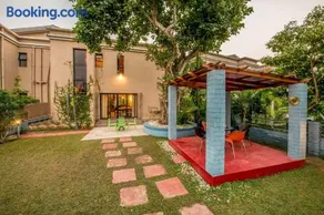 Taruchaya - Raichak by VEO, StayVista - 3BHK Pet-Friendly Villa with Gazebo - Image 3