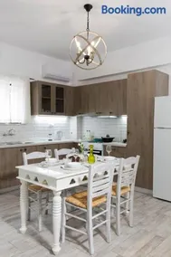 EvaEle Luxury Boutique - Image 5