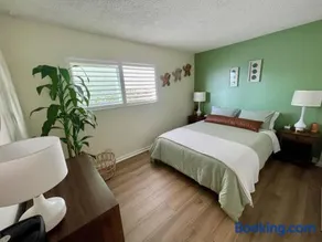 SurfView VR - Best Ocean and Pier View, 5 mins to Beach, Cozy Patio, Pet Friendly - Image 5