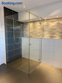 Elegant suite with terrace near Cologne & Düsseldorf - Image 4