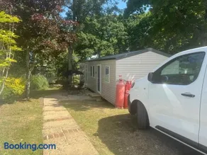 The Squirrel's Nest Stylish Modern Caravan Stay - Image 4