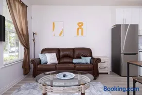 3BR 2BA Surrey Home | Quiet & Convenient - Image 1