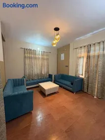 Oliway Homestay - Image 1