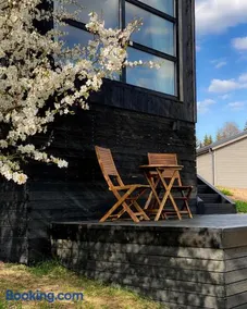 Ragnar Glamp Milzkalne Lux House - Image 3
