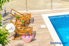 Tandem Apartments with Swimming pool - Image 3