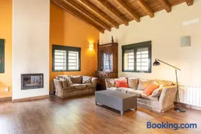 Voll ausgestattetes Ferienhaus mit Terrasse, privatem Pool und Garten | Bergblick | Hunde erlaubt - Image 2