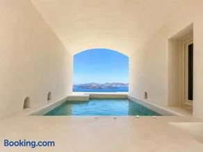 Vespera Private Luxury Suites - Image 2