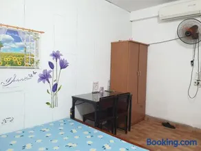 Nha Xanh Ha Long Homestay - Image 1