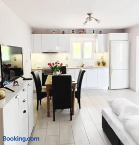 Sofia's Guest House - Image 5