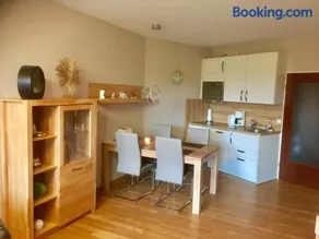Lord Nelson Apartment 13 - Image 3