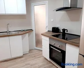 Confortable apartamento en Elche - Image 1