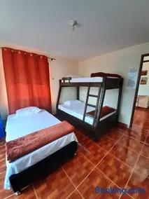 Km0 Hostel - Image 3